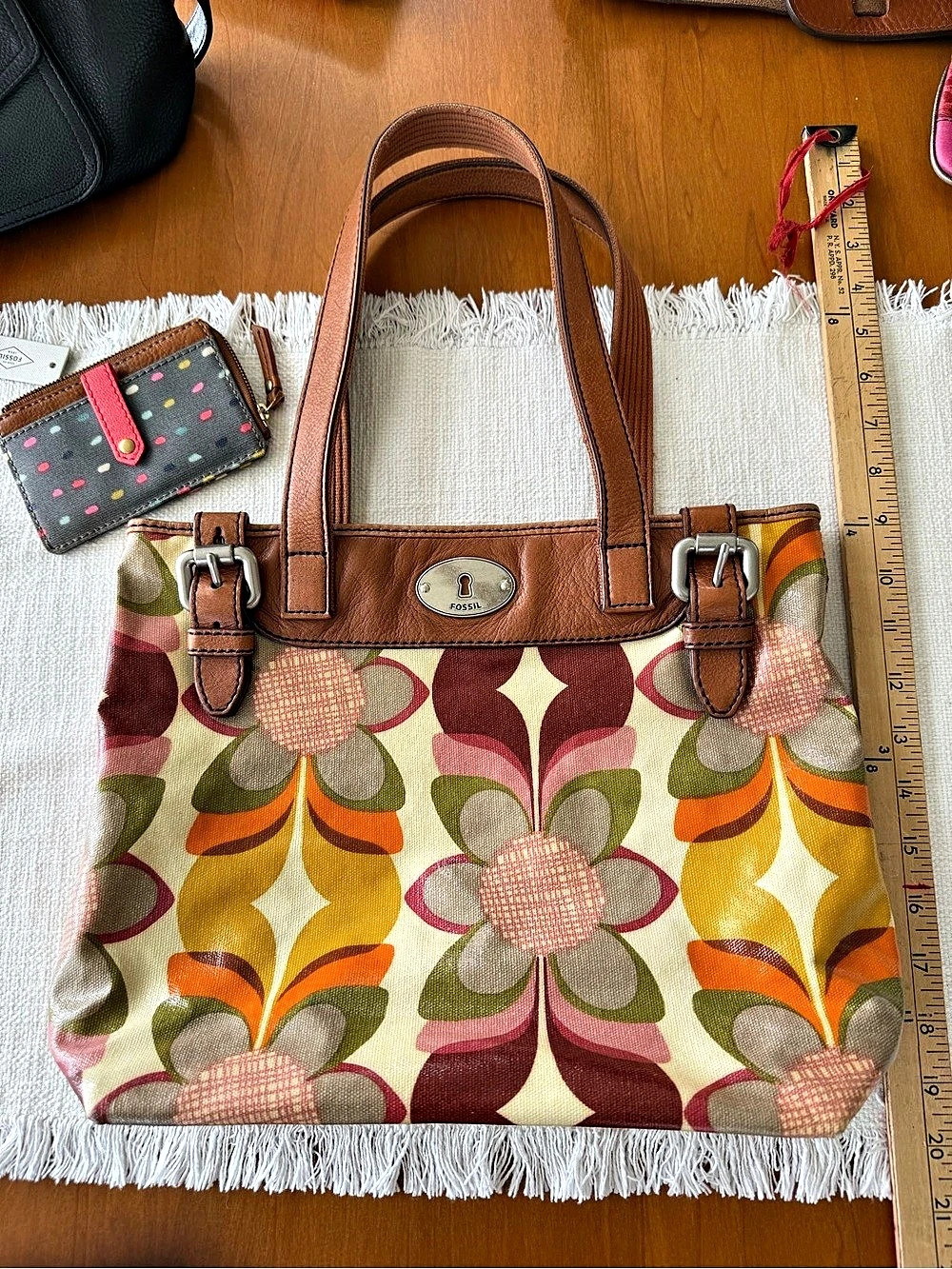 Fossil Key-Per Multicolor Tote with Wristlet